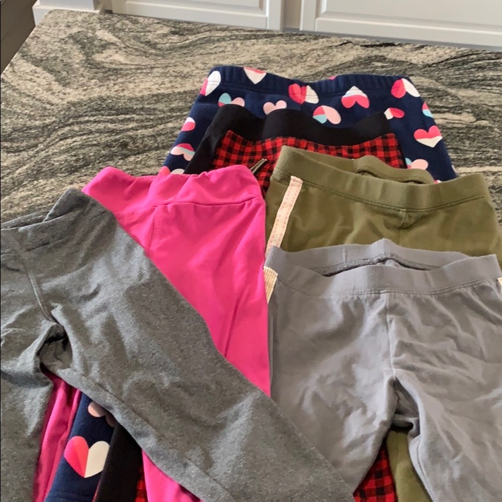6 pairs of leggings! 2 lularoe